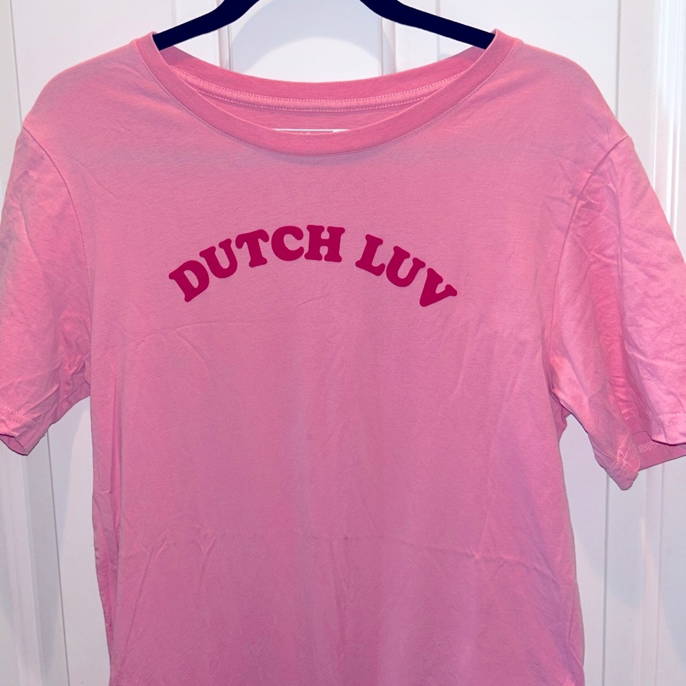Pink, Men’s Medium, Dutch Luv shirt.